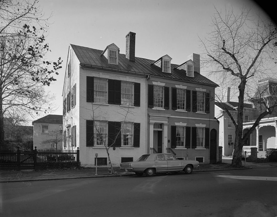 #40 Van Havre-Daingerfield House, 608 Cameron Street, Alexandria, 1970s