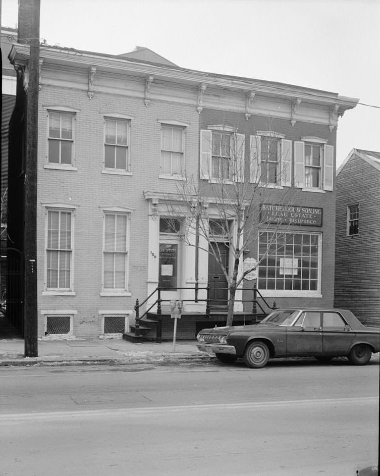 #96 Henry Chatham House, 106-108 Pitt Street, Alexandria, 1970s
