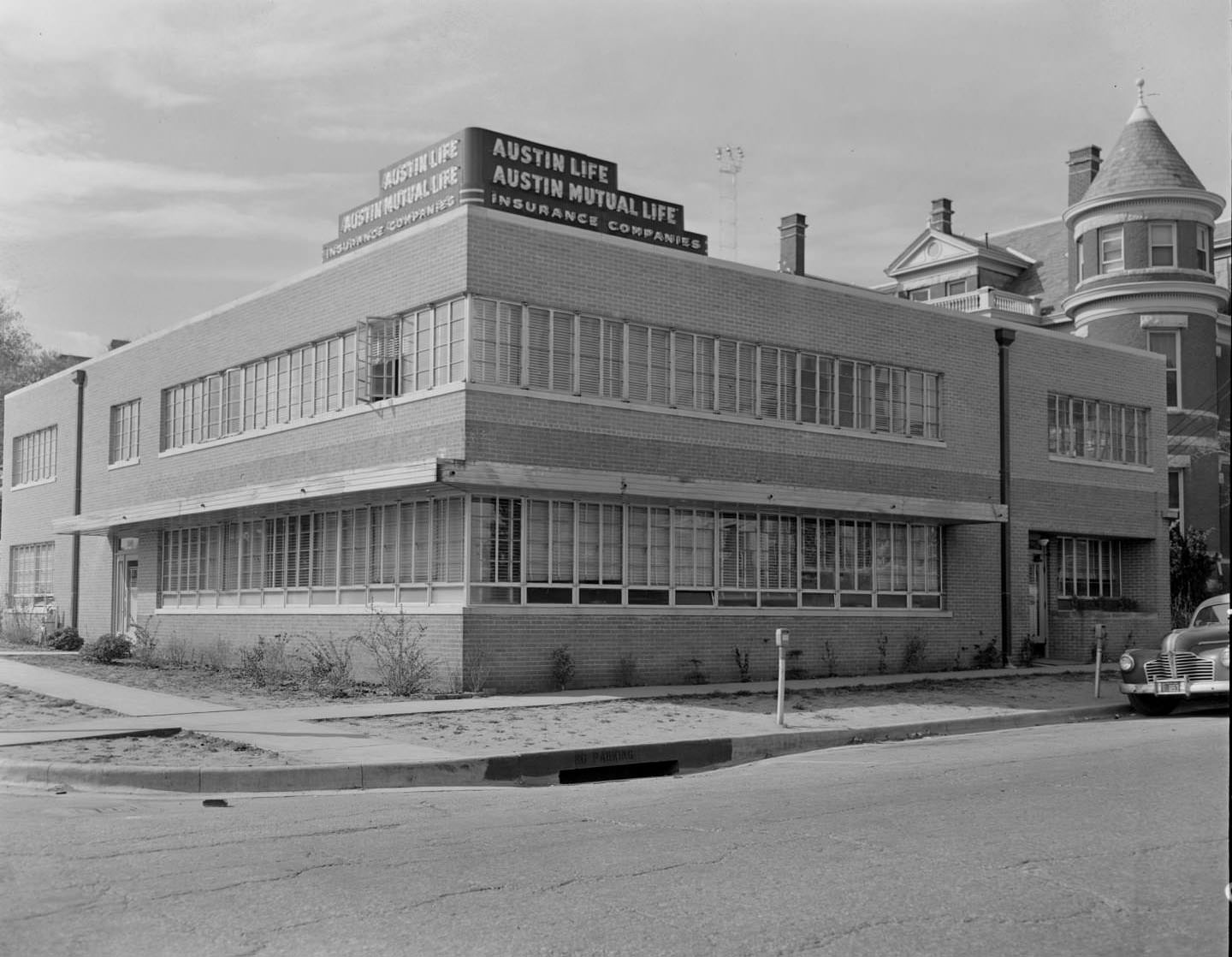 #154 Austin Life, Ausin Mutual Life Building, 1951