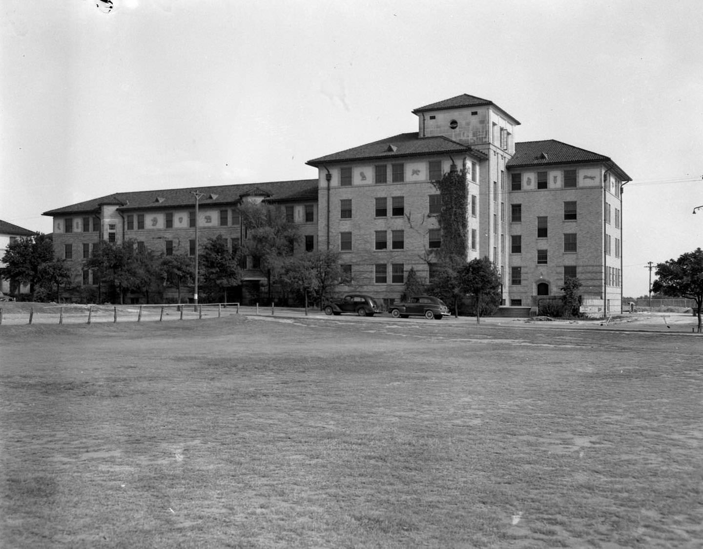 #177 Brackenridge Dorm, 1950