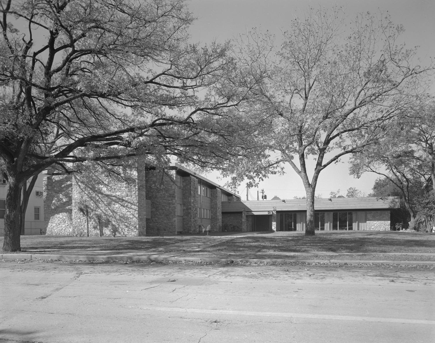 #174 Fraternity Exterior, 1961