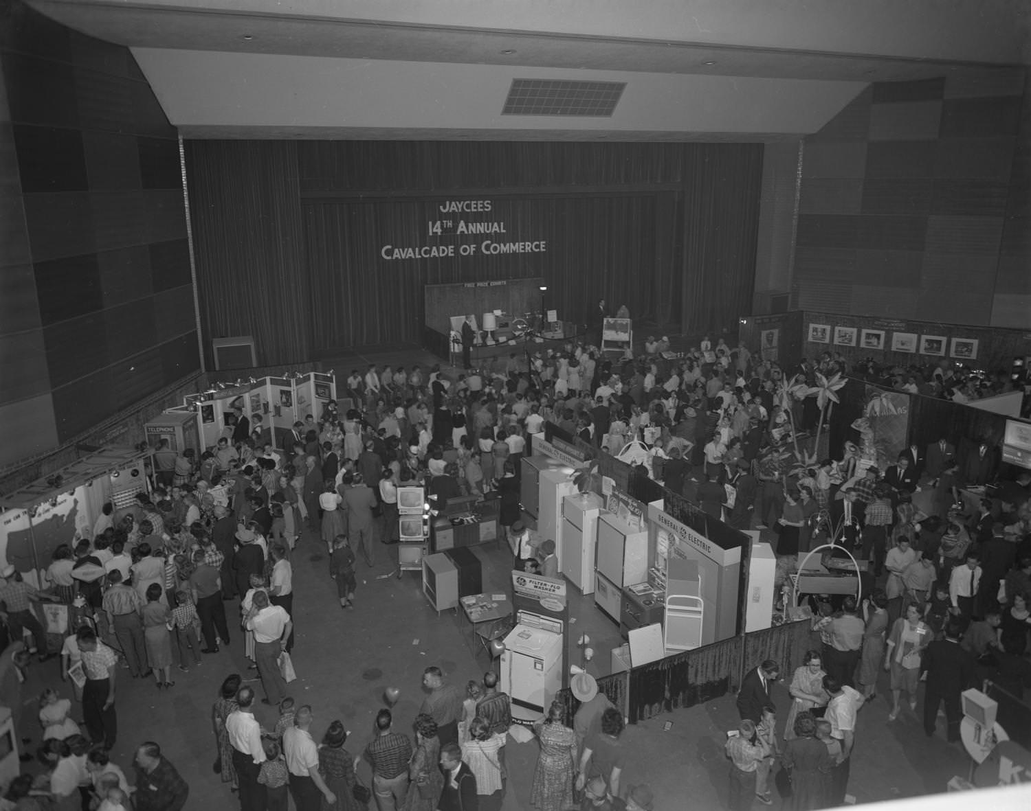 #211 14th Annual Calvacade of Commerce, 1961