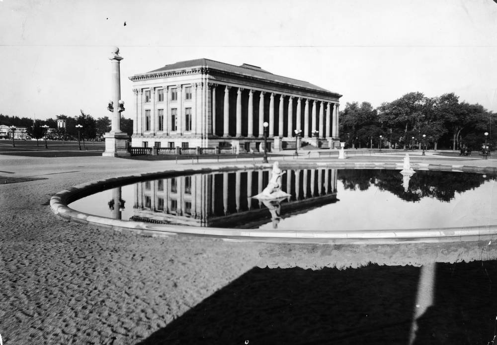 #64 Denver Public Library at Colfax Avenue and Bannock Street in Civic Center Park, Denver, 1909
