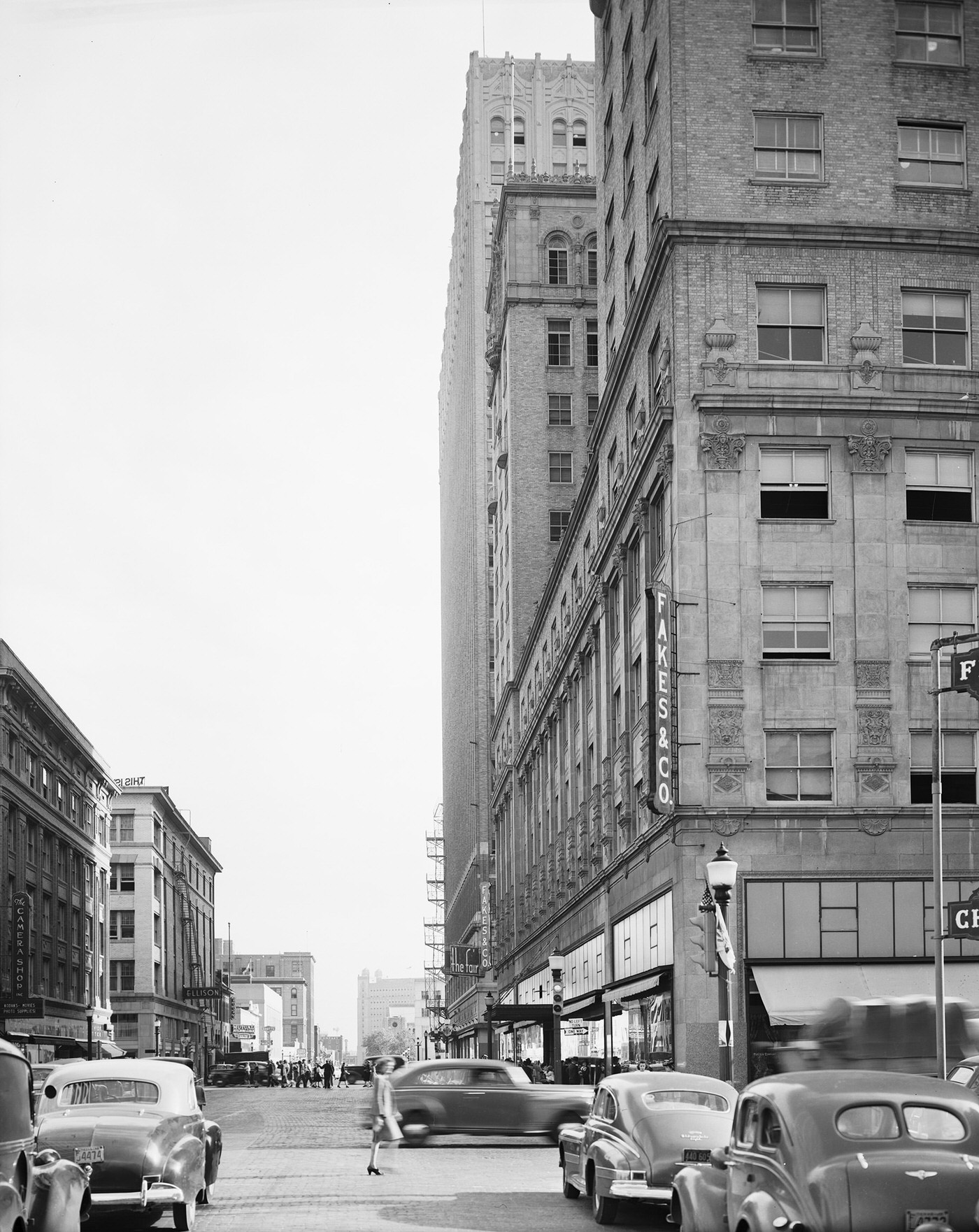 #163 Looking south on Throckmorton Street from 9th Street, 1945