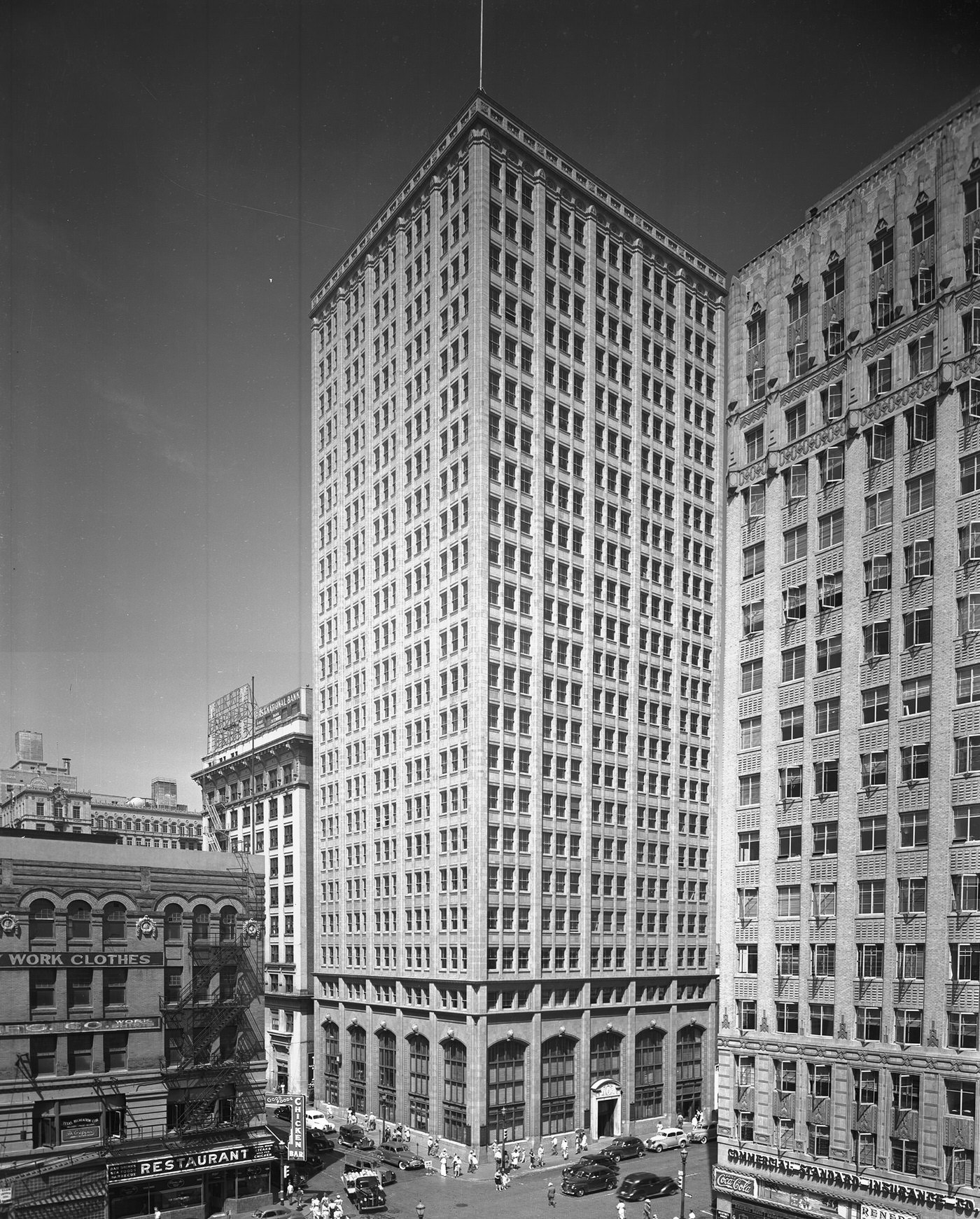 #40 Fort Worth National Bank, 1945