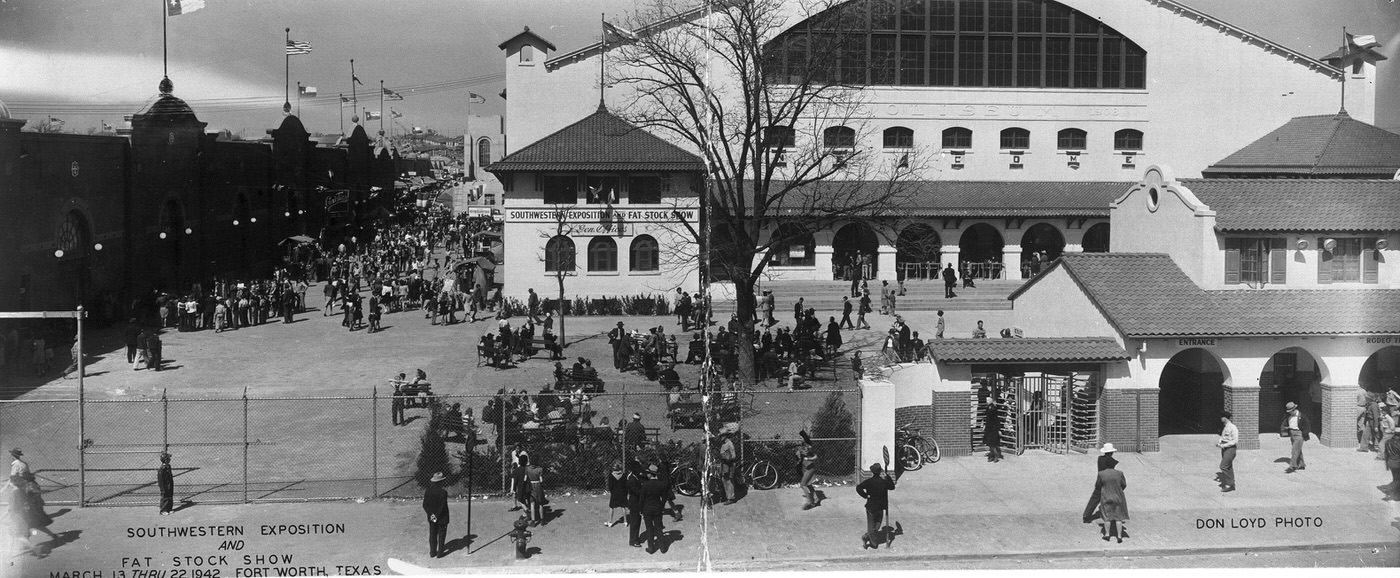 #49 North Side Coliseum during Southwest Exposition & Fat Stock Show, crowds, Fort Worth stockyards, 1942