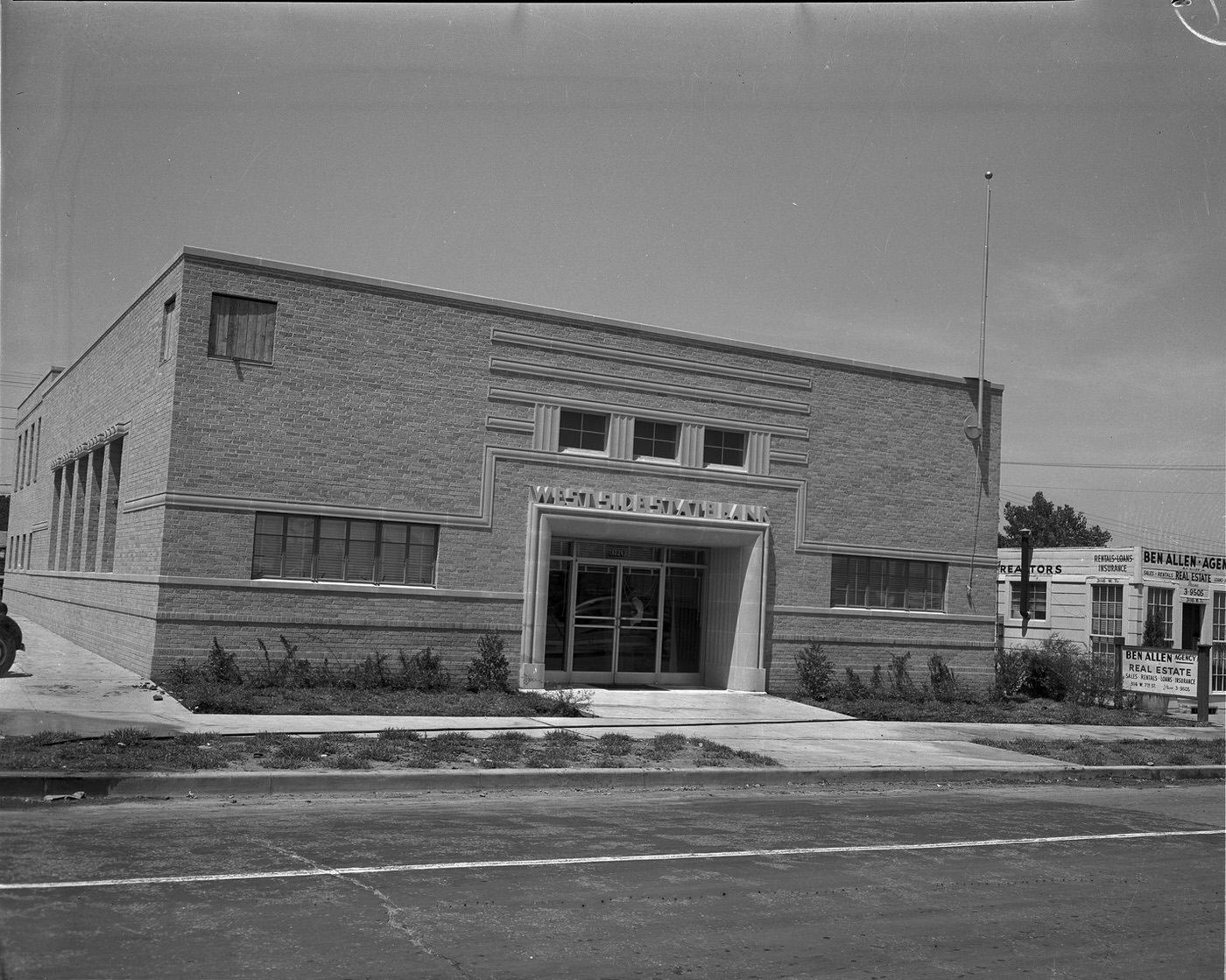 #72 The exterior of West Side State Bank.1947