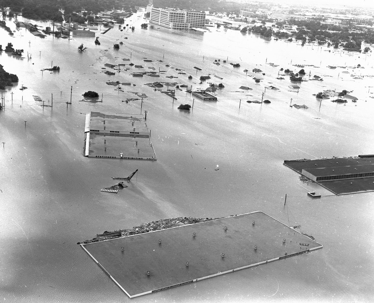 #40 Fort Worth, Texas, flood of 1949, showing 7th Street under water.