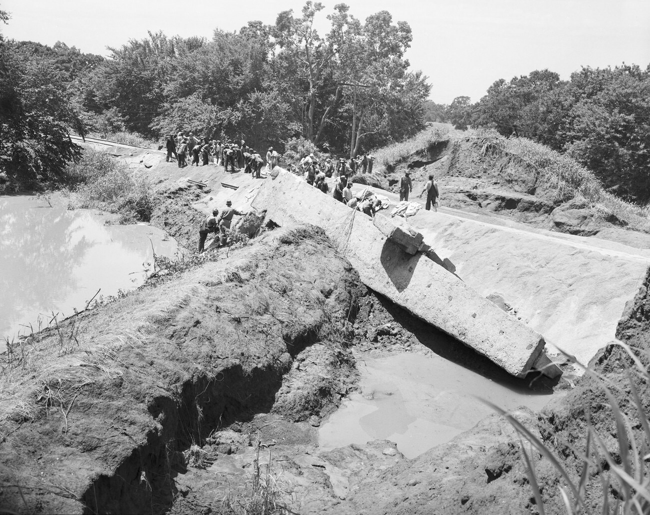 #71 Flood damage looking south, 1949