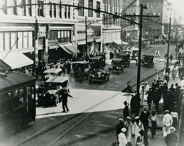 #22 Looking South on Granby Street from Tazewell Street, 1918