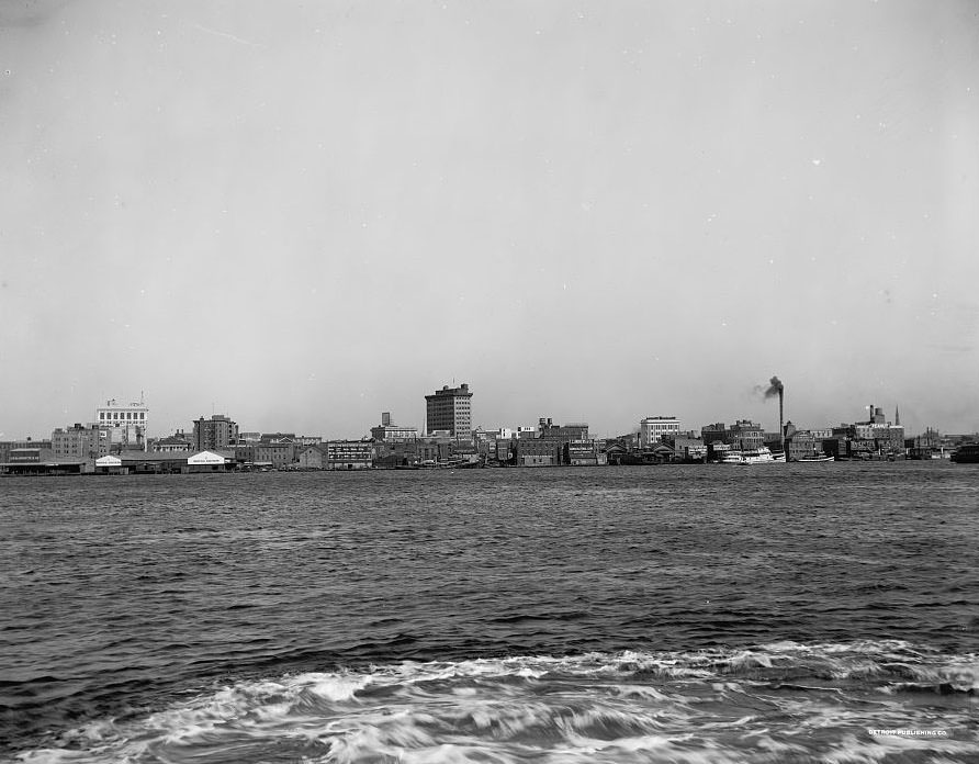 #34 The Harbor, Norfolk, 1910