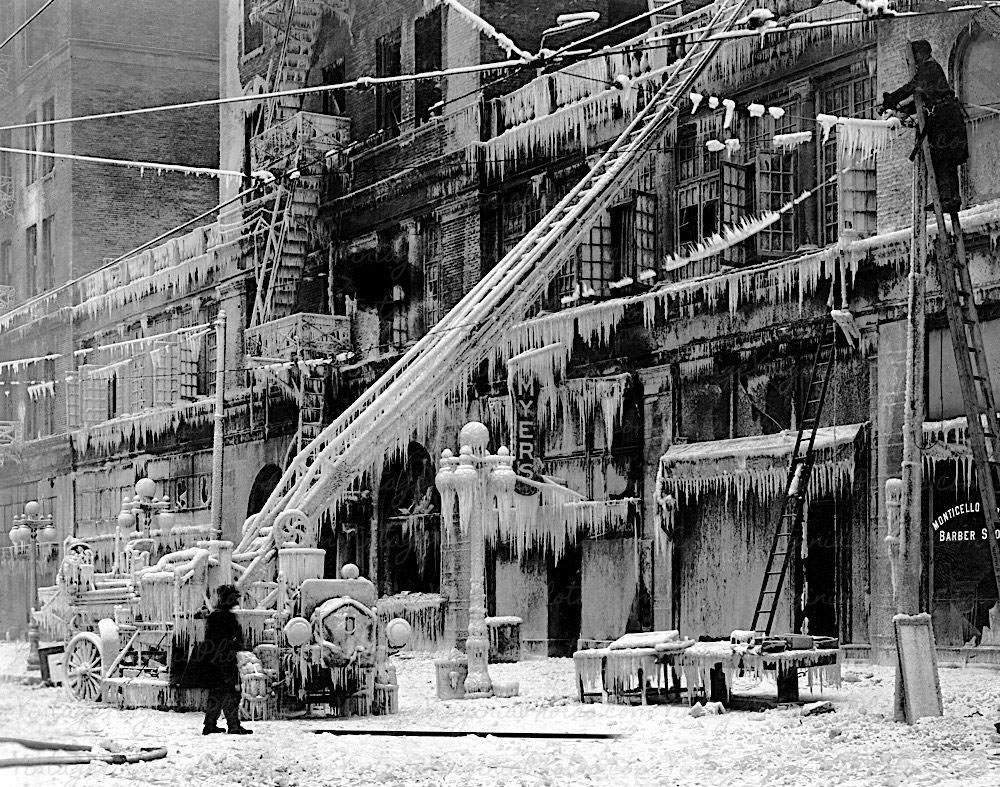 #1 Monticello Donna Hotel after the fire, 1918