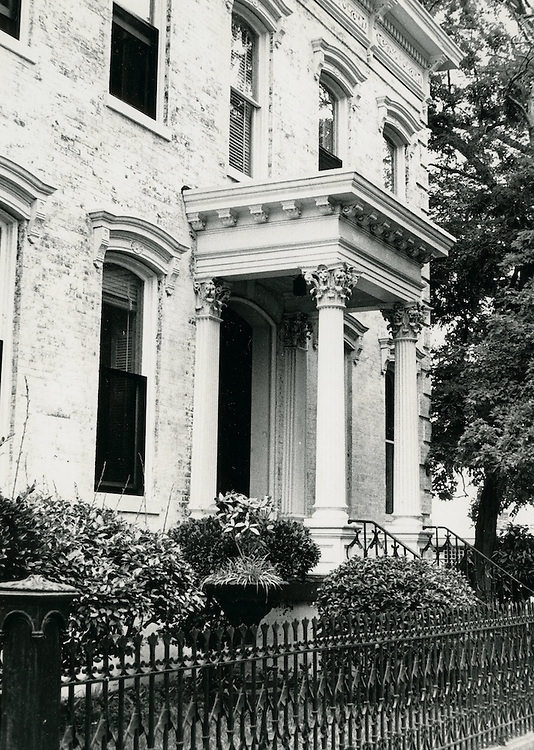 #127 Misc views Freemason District, 1940s