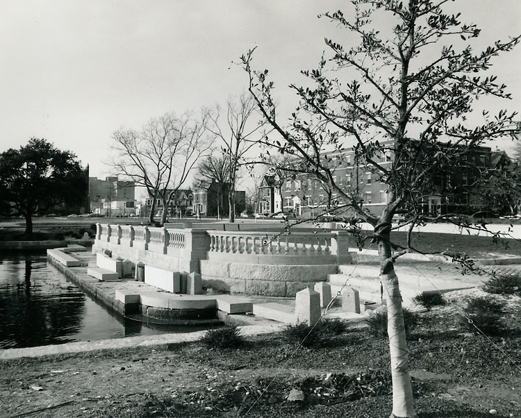 #141 426 Mowbray Arch, 1940s