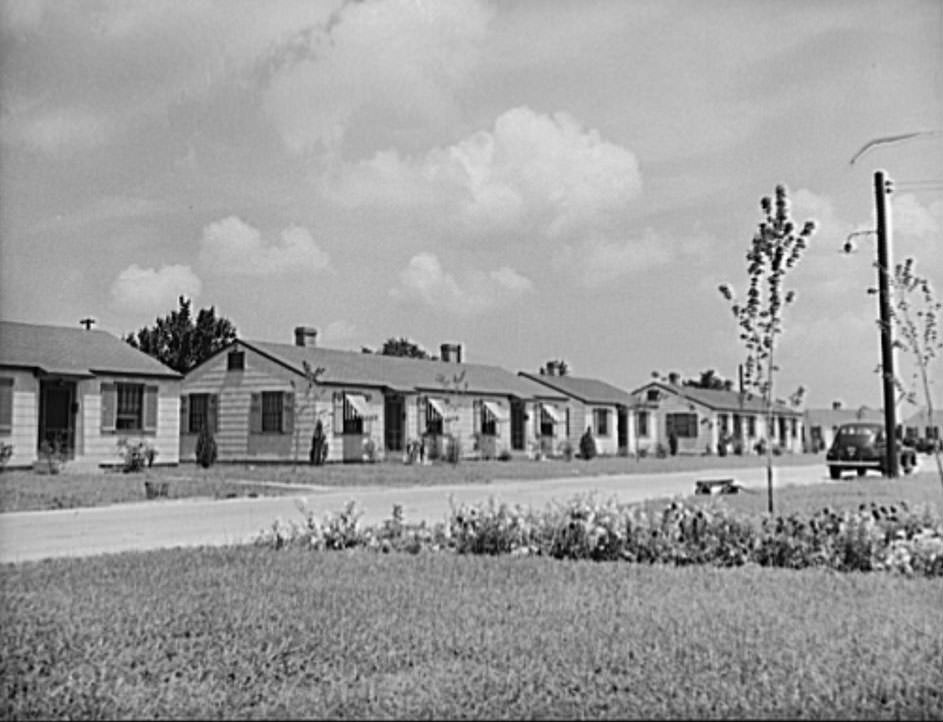 #183 Defense housing. Hale Homes, Portsmouth, Virginia, 1940s