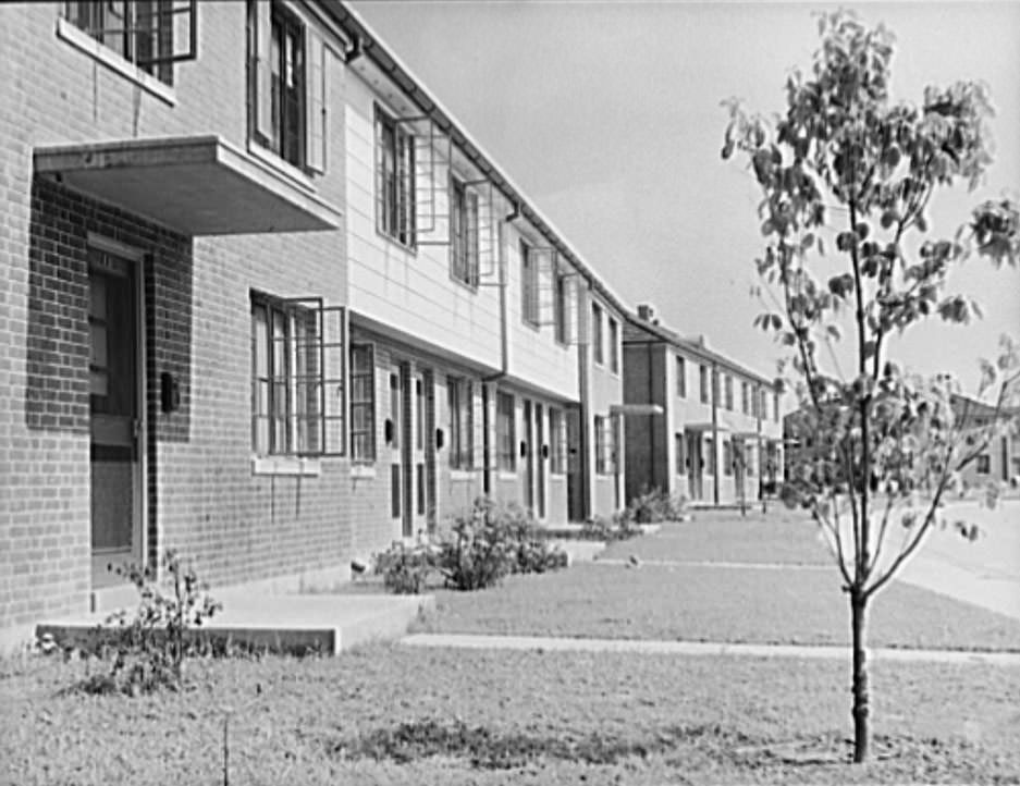 #185 Defense housing. Hale Homes, Portsmouth, Virginia, 1940s