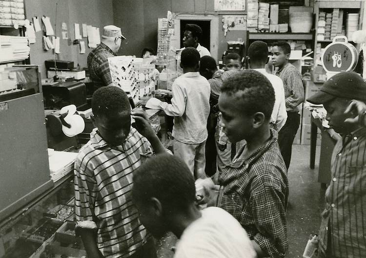 #49 Downtown North, 1958