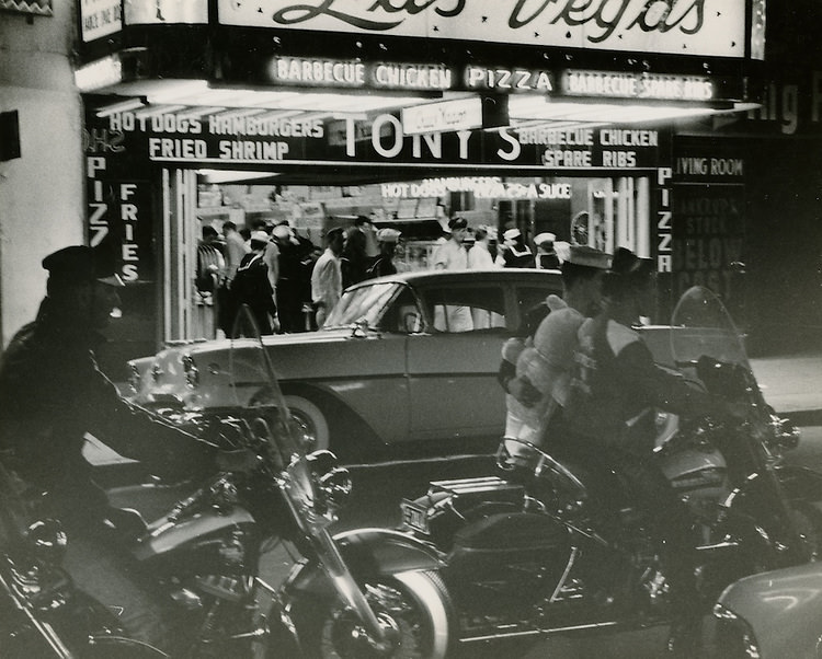 #85 Downtown South, 1958