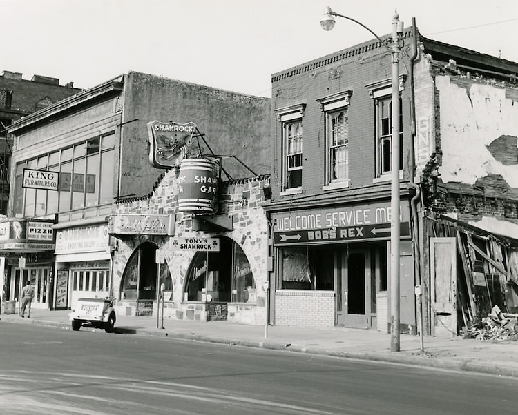#104 East Main Street.Taverns. December 07, 1961