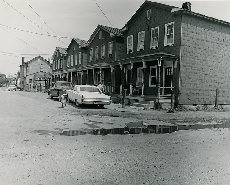 #157 Norfolk, 1969