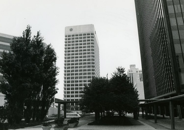 #80 Downtown financial district – 1960s