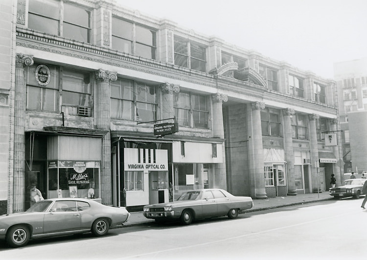 #54 Monticello Arcade. North Entrance at City Hall Avenue, 1970s