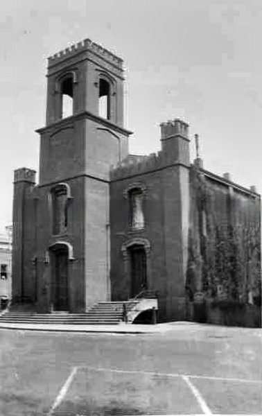 #85 The Red House, 1875