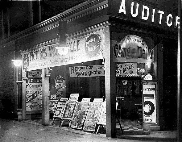 #29 Auditorium Theatre, 1910s