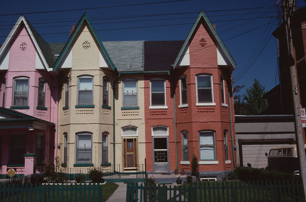 #17 38-40 Beaconsfield Avenue, 1978