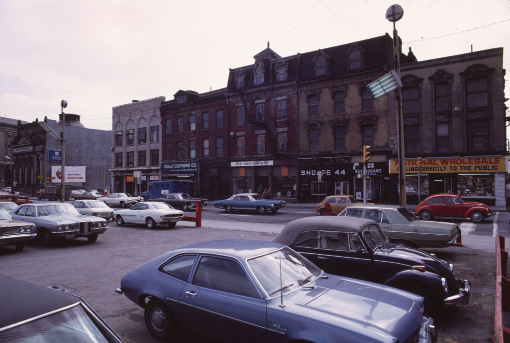 #45 West side of Yonge between Front & Wellington, 1974