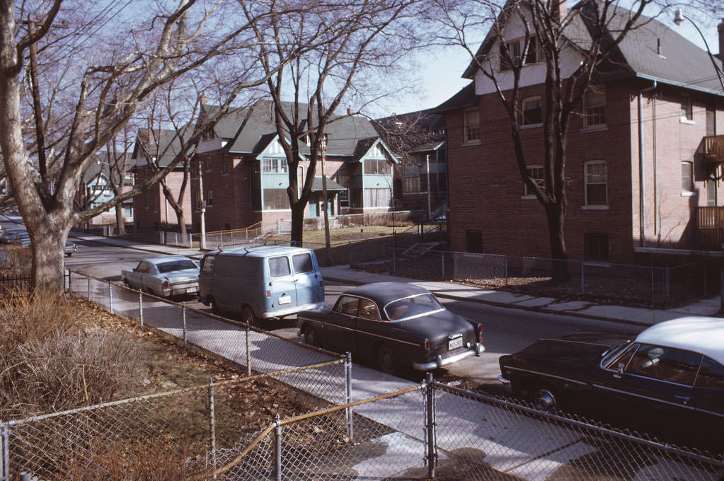 #53 50 Baldwin Street, 1970