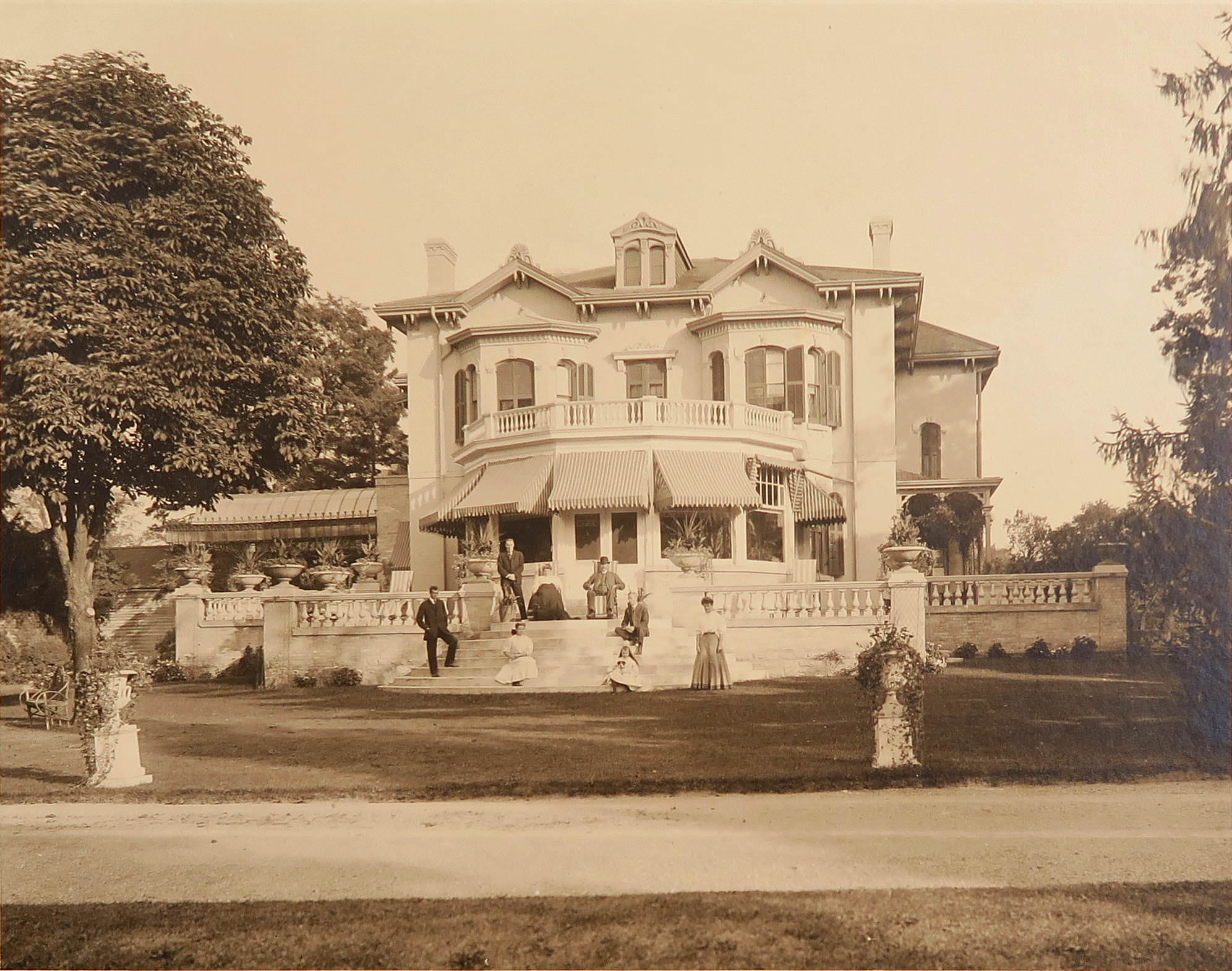 #64 Spadina House, 1905. Currently a City of Toronto Museum at 285 Spadina Rd.