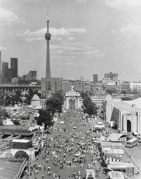 #92 Downtown view from the Bulova Tower – C.N.E., 1974
