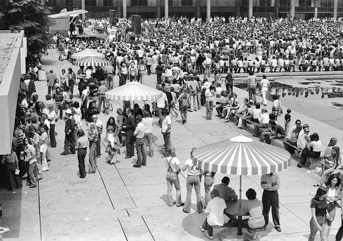 #110 Free concert at City Hall, 1980s
