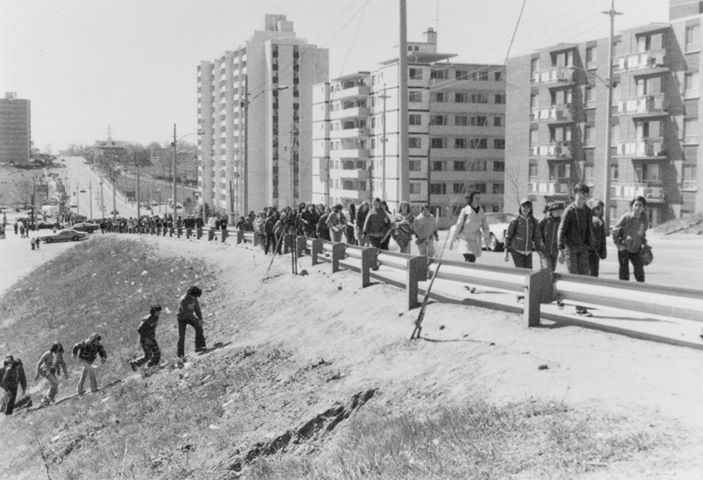 #122 Miles For Millions Walkathon, 1975