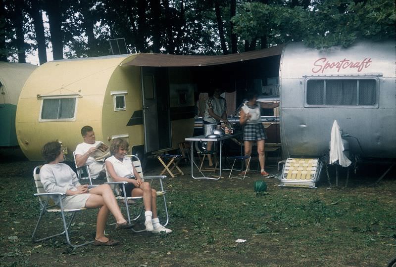 #172 Trailer park with the family on those hot summer weekends, 1960s