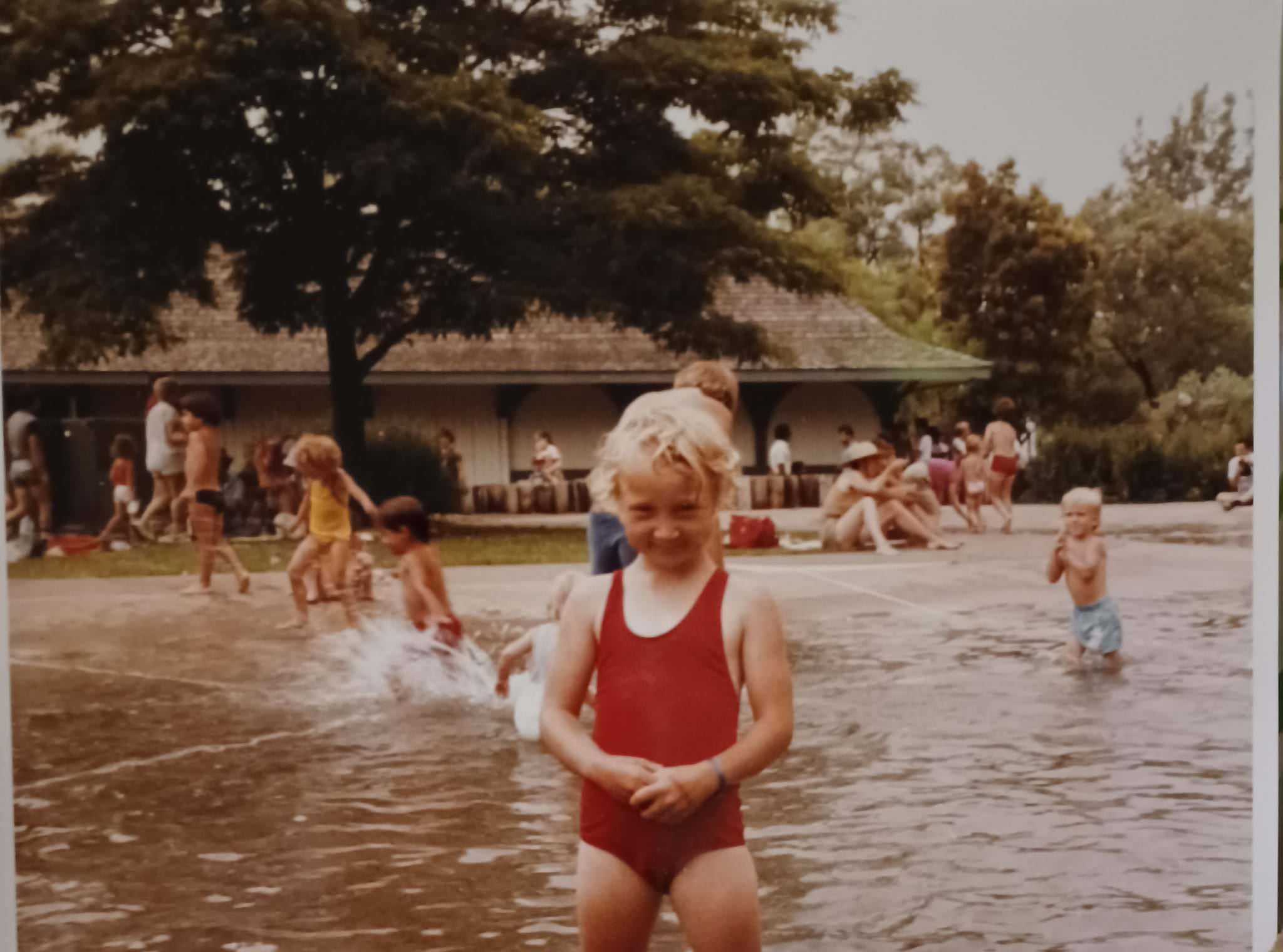 #18 Center island, 1982