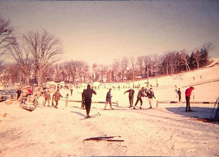 #61 Don Valley ski hill was on Lawrence Avenue at the Don Valley Parkway, 1962