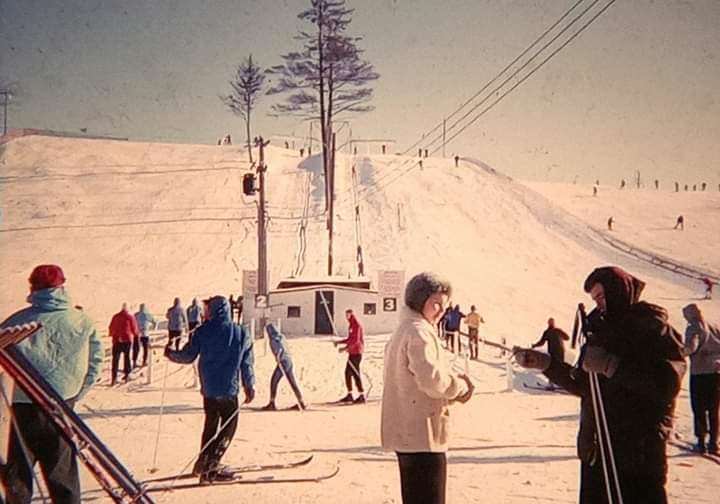 #63 Don Valley ski hill was on Lawrence Avenue at the Don Valley Parkway, 1962