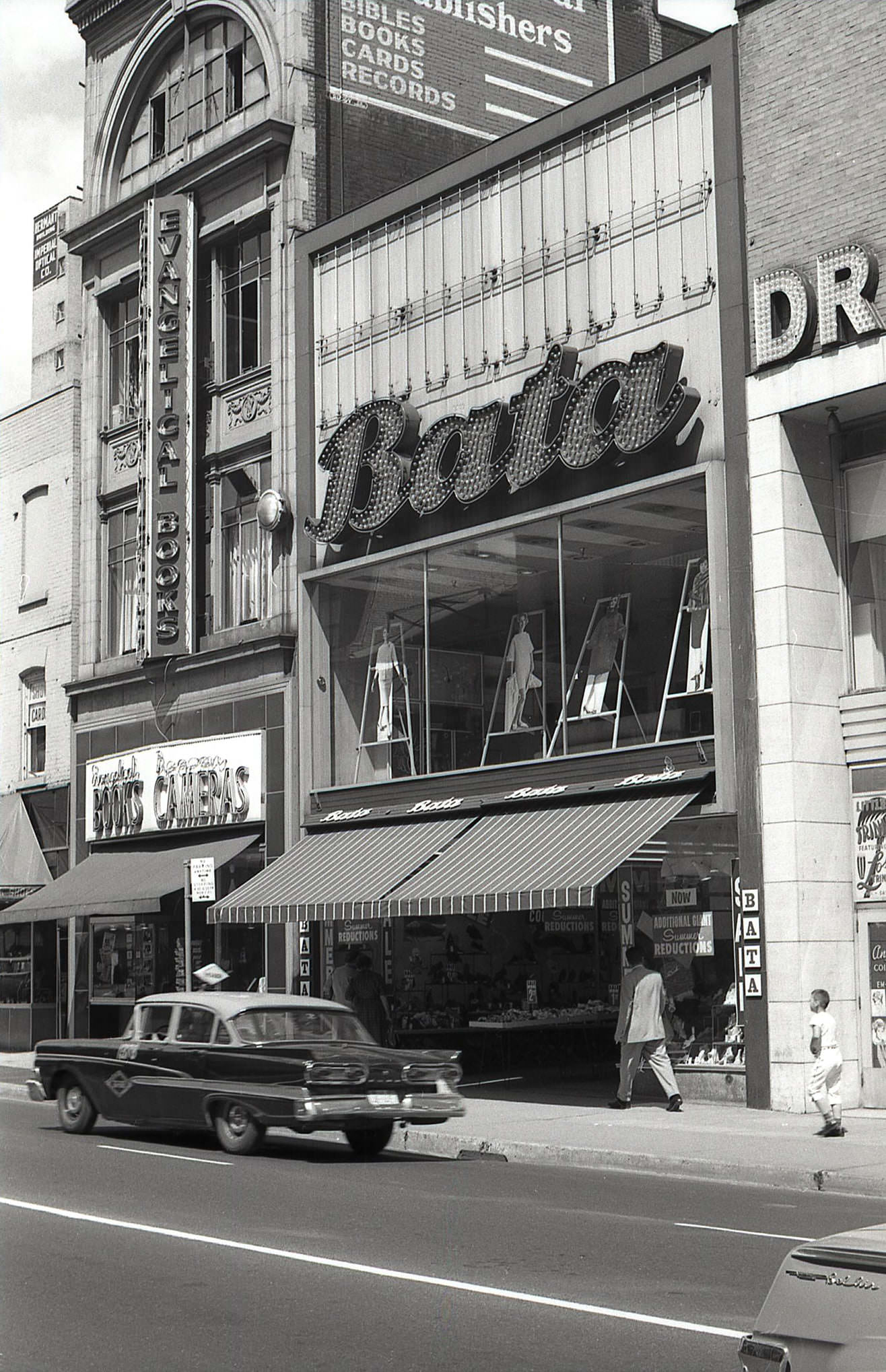 #83 Yonge Street, 1962.