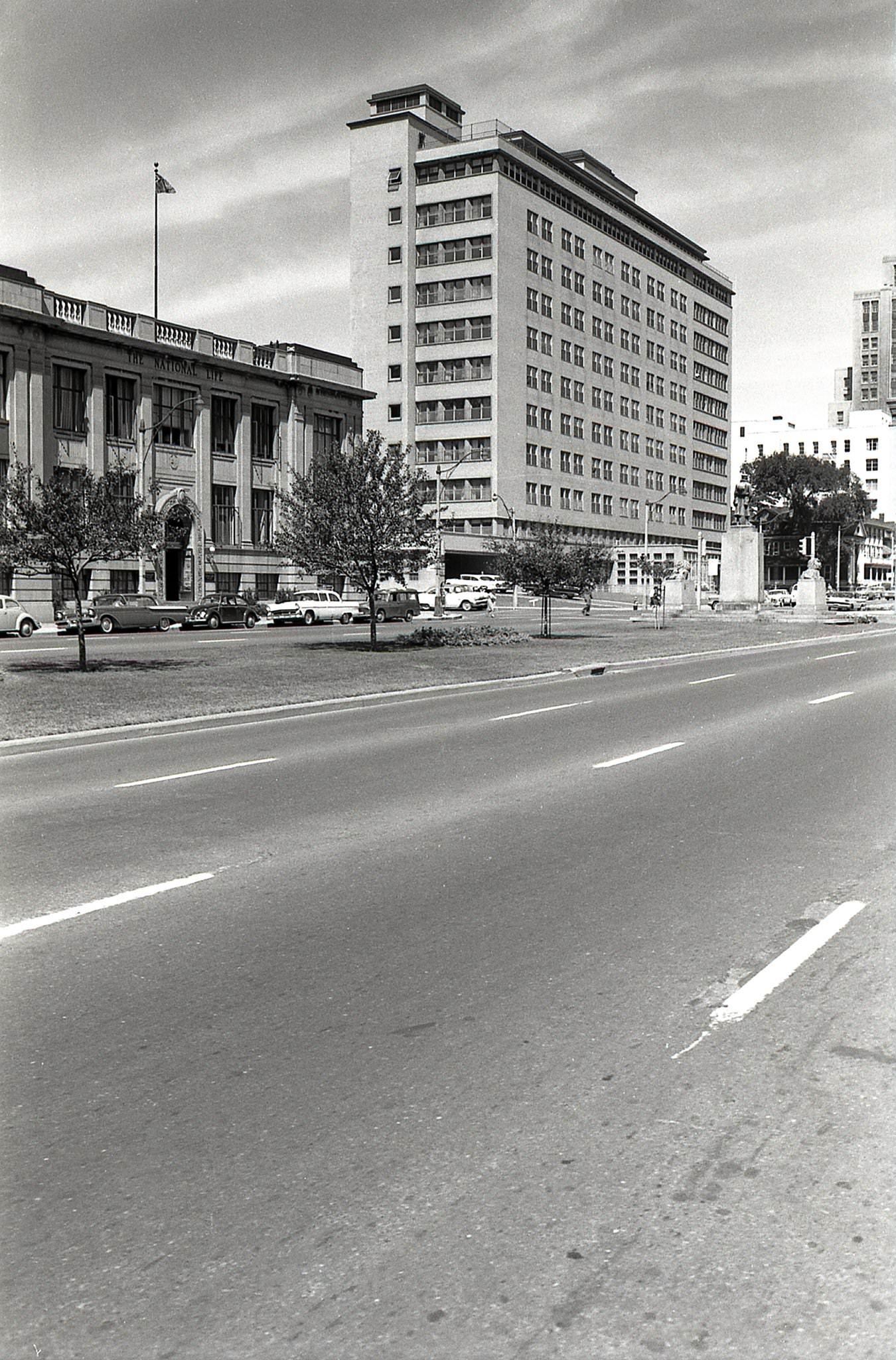 #20 West side of University Ave at Elm, 1960s.