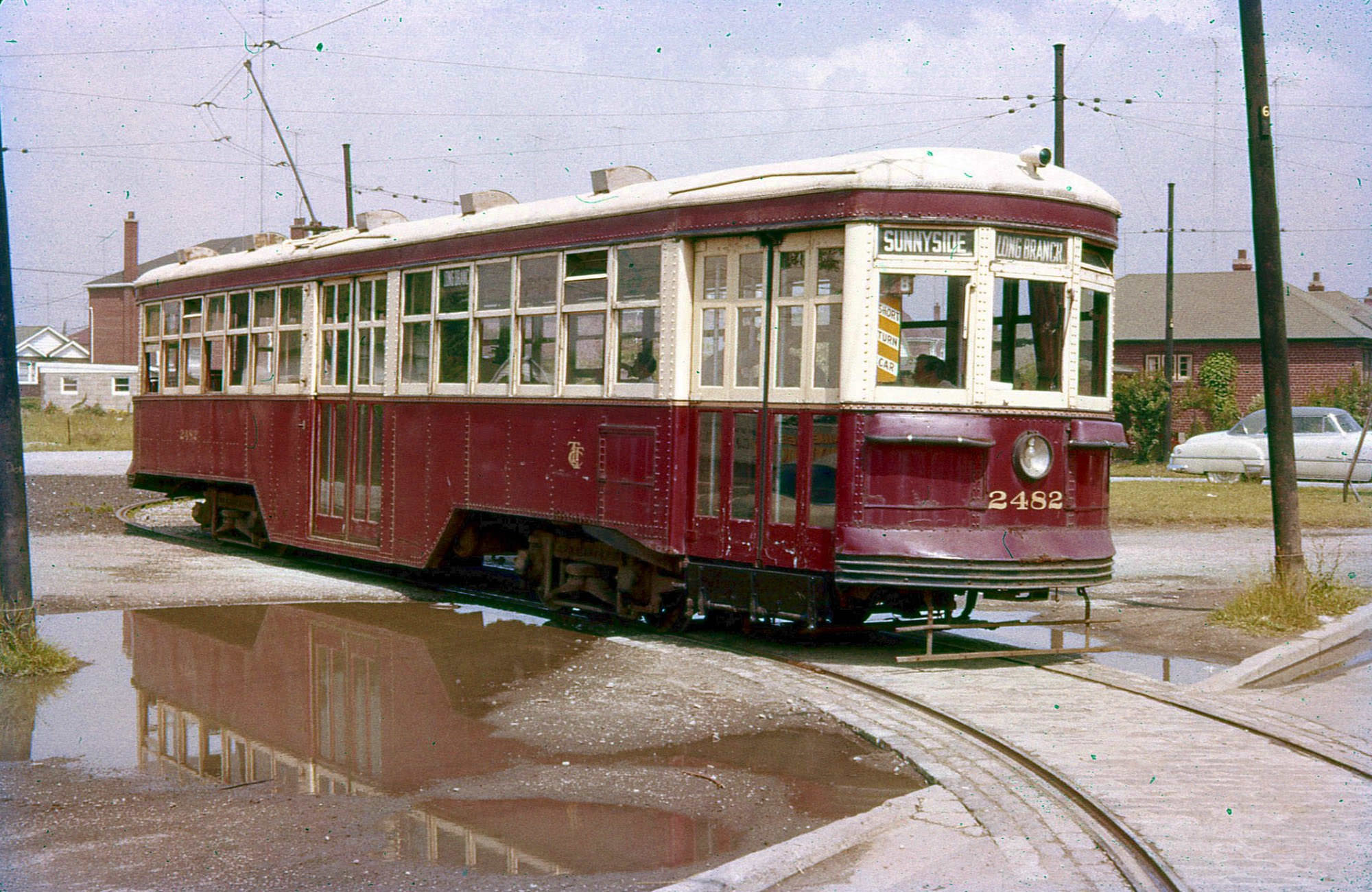#56 TTC Streetcar 2482 at Kipling Loop – 12th of June 1955