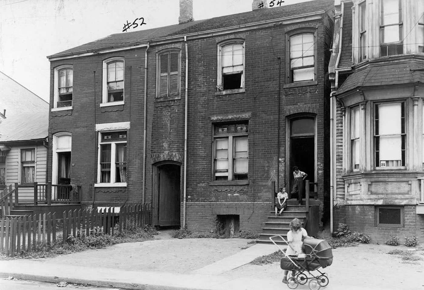 #49 52-54 Oak Street – Aug. 17, 1949