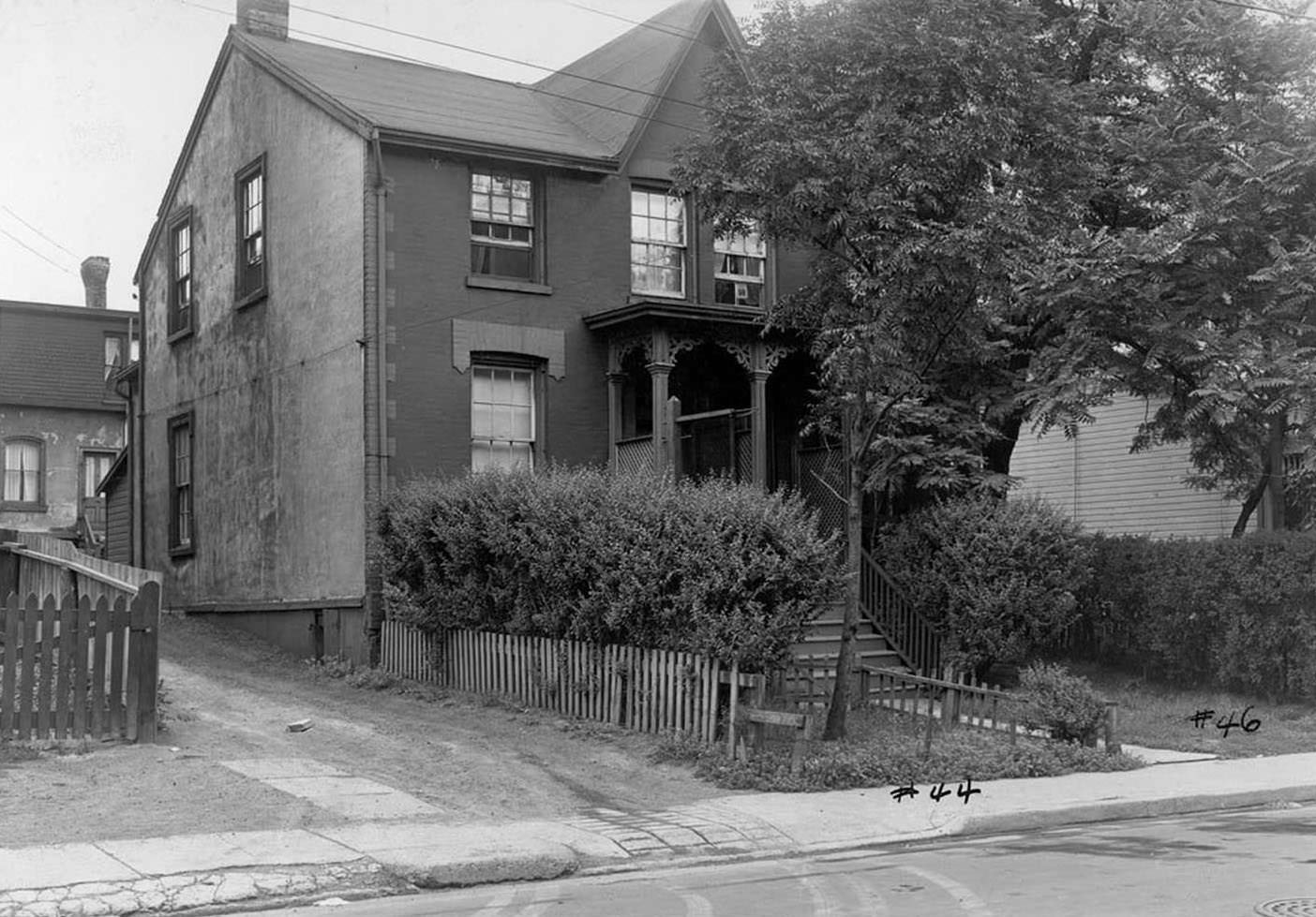 #51 44-46 Oak Street – Aug. 17, 1949