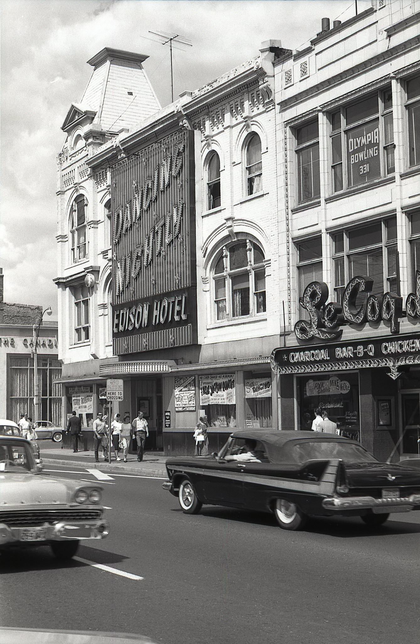 #27 335 Yonge Street in 1962.