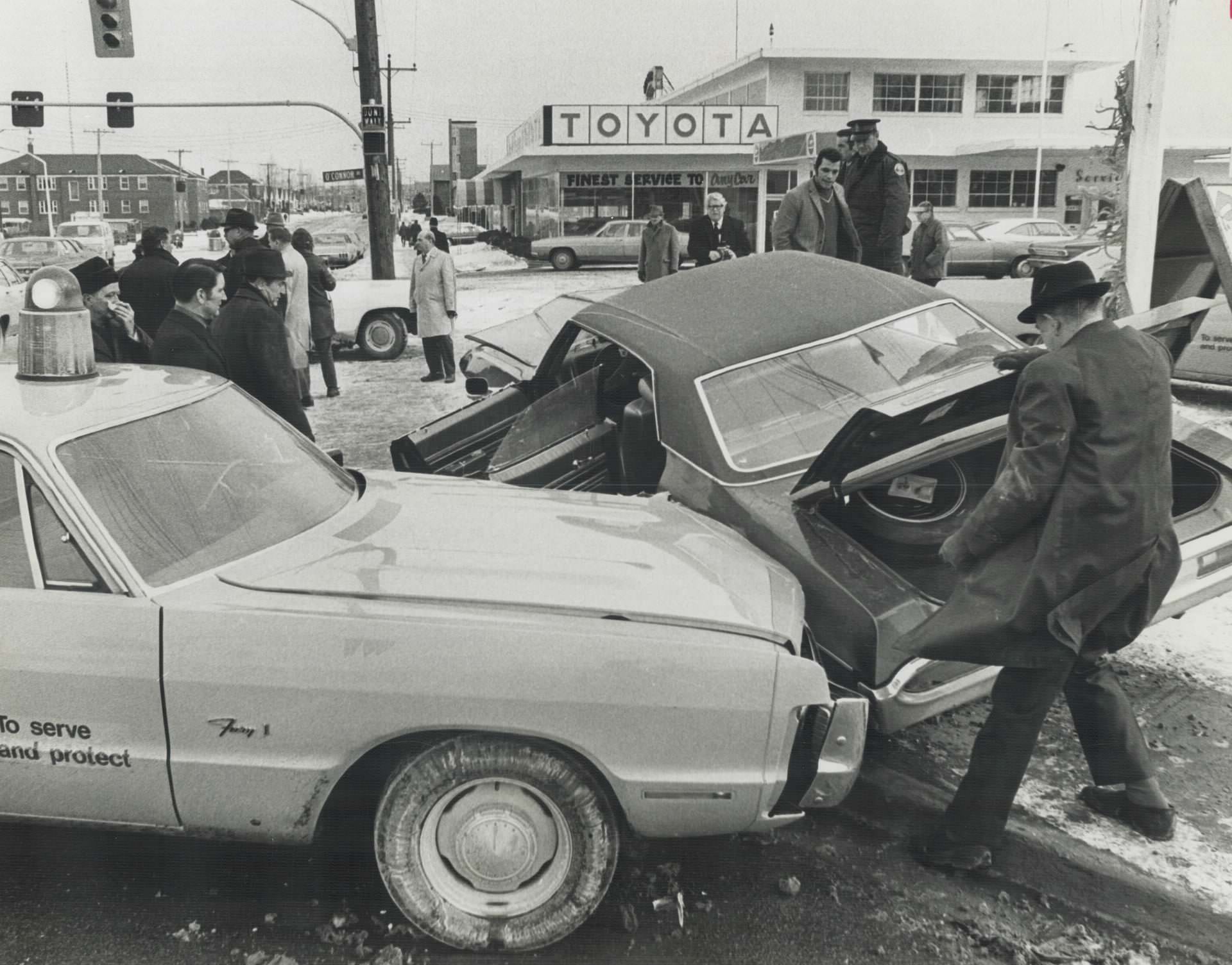 #109 Police chase- O’connor & St. Clair looking east, 1971