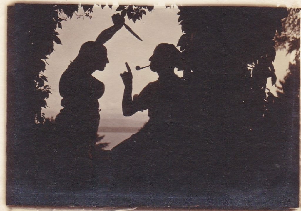 Fantasy and Reality: A Look into the Robert E. Jackson Collection of Vintage Snapshots Weird