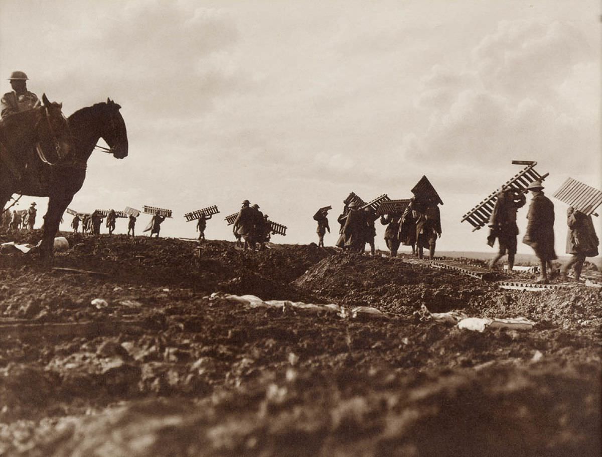 A Soldier&;s Perspective: Frank Hurley&;s WWI Western Front Photography WWI