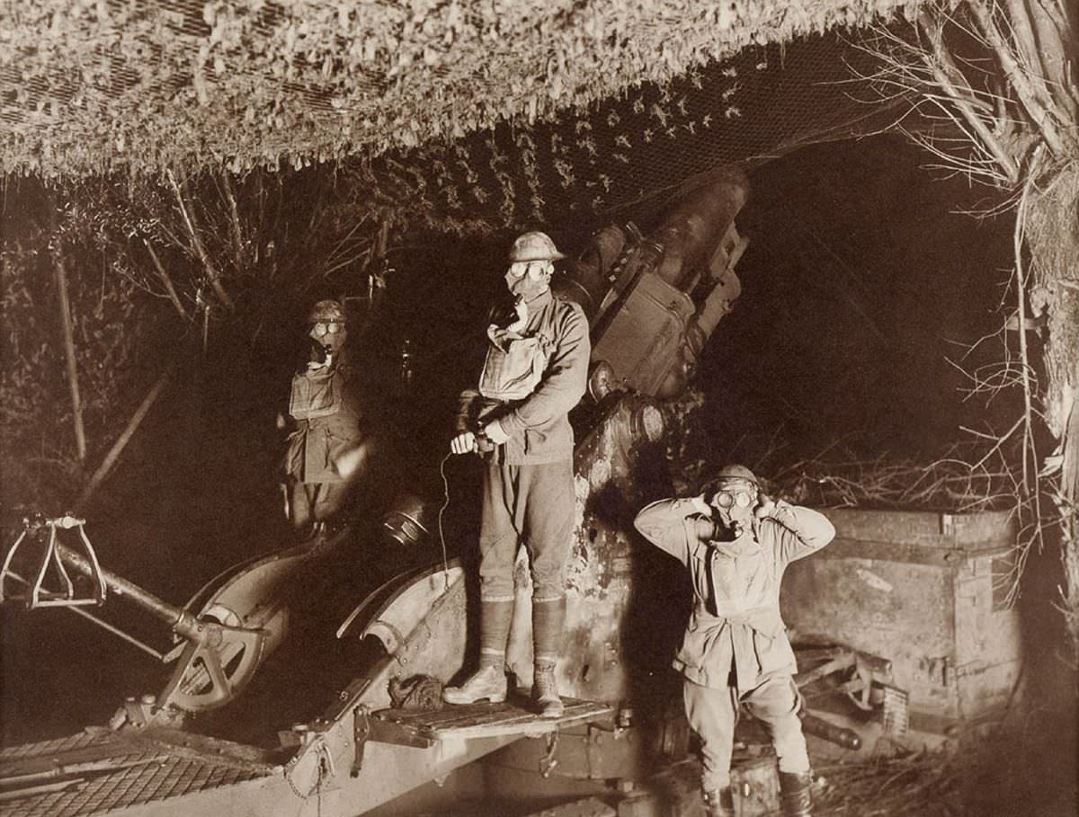 A Soldier&;s Perspective: Frank Hurley&;s WWI Western Front Photography WWI