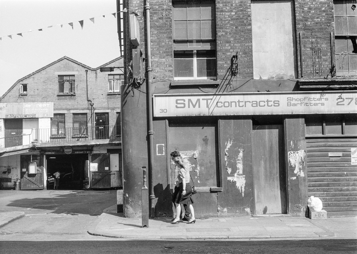 #7 Garage, SMT contracts, 30-32, York Way, 1990